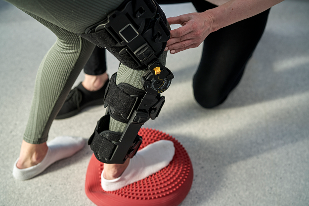 Ortopedik Rehabilitasyon terapisi örnek fotoğrafı 2